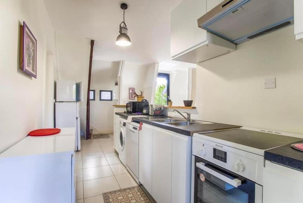 Le Manoir Du Val Villa Douvres-la-Delivrande Luaran gambar